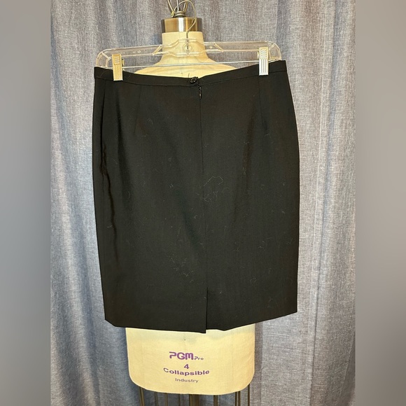 Dolce & Gabbana Pencil Skirt - Picture 6 of 10